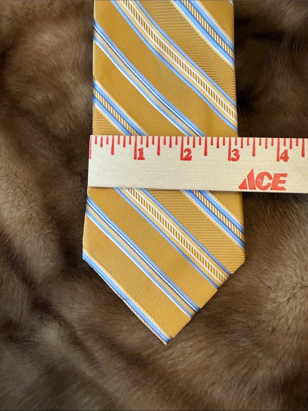 Michael Kors Yellow Stripe Silk Tie with Light Blue Accents - Picture 3 of 3